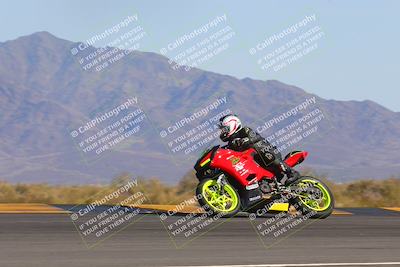 media/Feb-04-2023-SoCal Trackdays (Sat) [[8a776bf2c3]]/Turn 9 Side (130pm)/